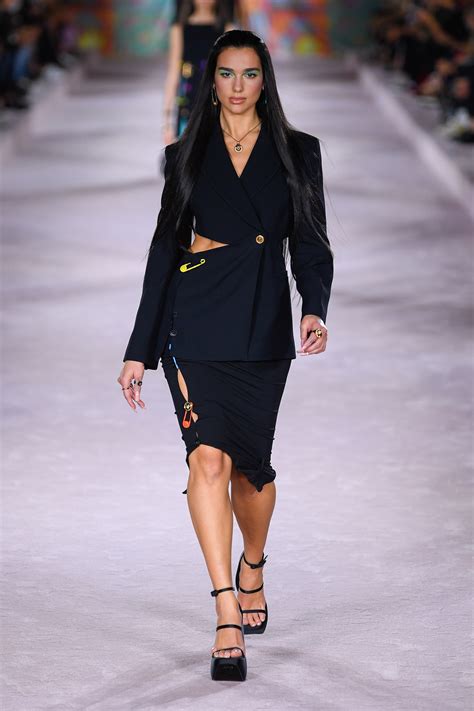 Versace Spring 2022 Collection Matched Flamboyancy and 